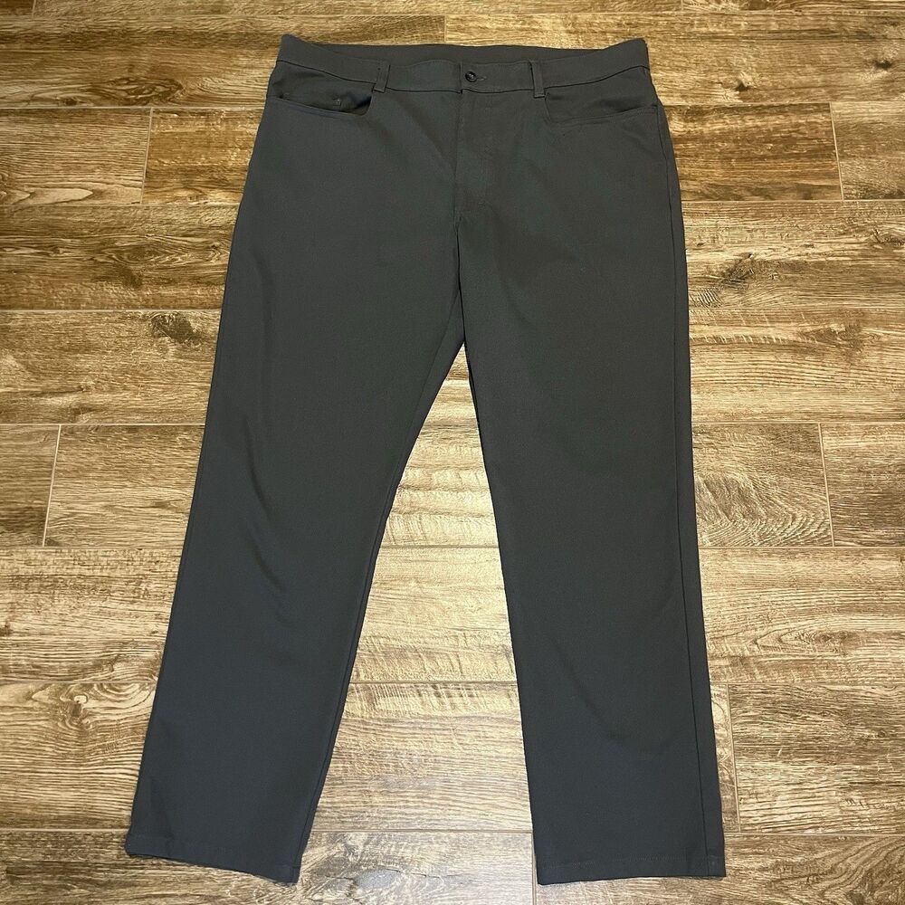 Callaway Golf Pants Mens Size 38x29.5 Gray Chino Flat Front Golfer Performance